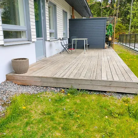 & Bbq & Free Parking *